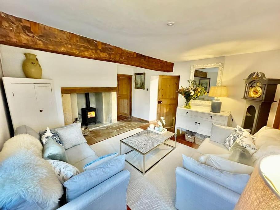 Fordview Cottage Is Full Of Cotwolds Charm Upper Slaughter Exteriör bild