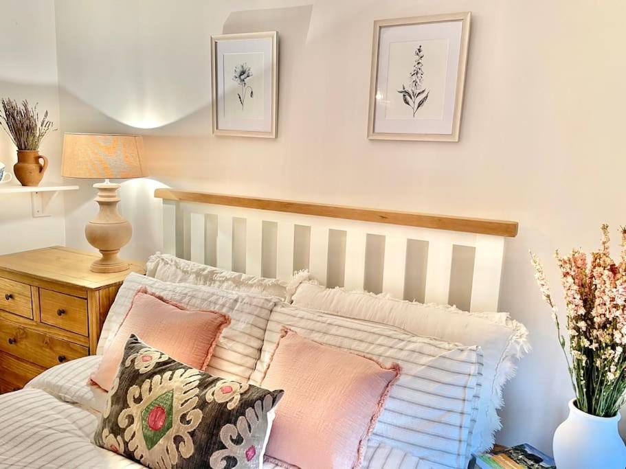 Fordview Cottage Is Full Of Cotwolds Charm Upper Slaughter Exteriör bild