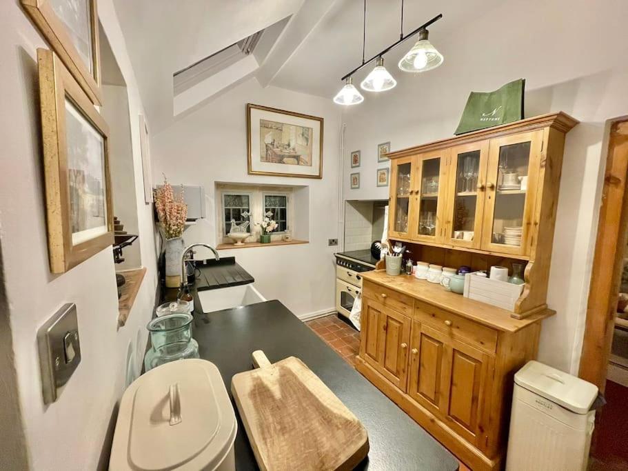 Fordview Cottage Is Full Of Cotwolds Charm Upper Slaughter Exteriör bild